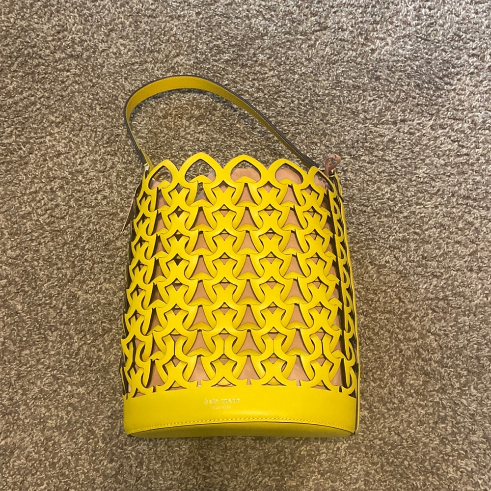Kate Spade medium bucket purse.